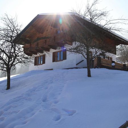 Charming Holiday Home In H Ttau With Barbecue Hüttau Exteriér fotografie